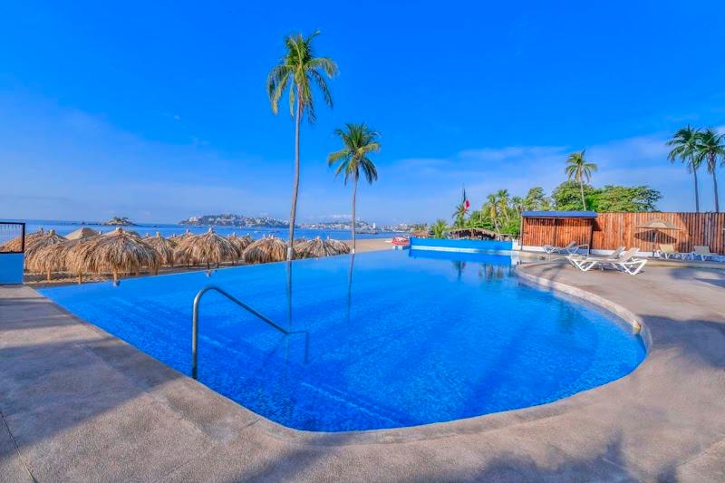 Krystal Beach Acapulco thumbnail 3
