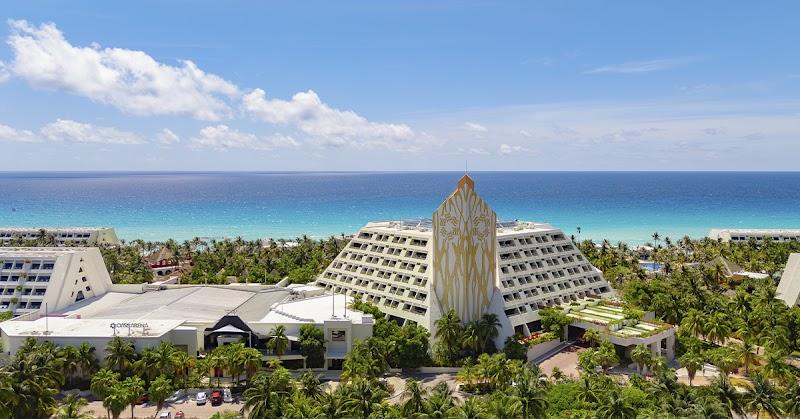 The Pyramid Cancun 1