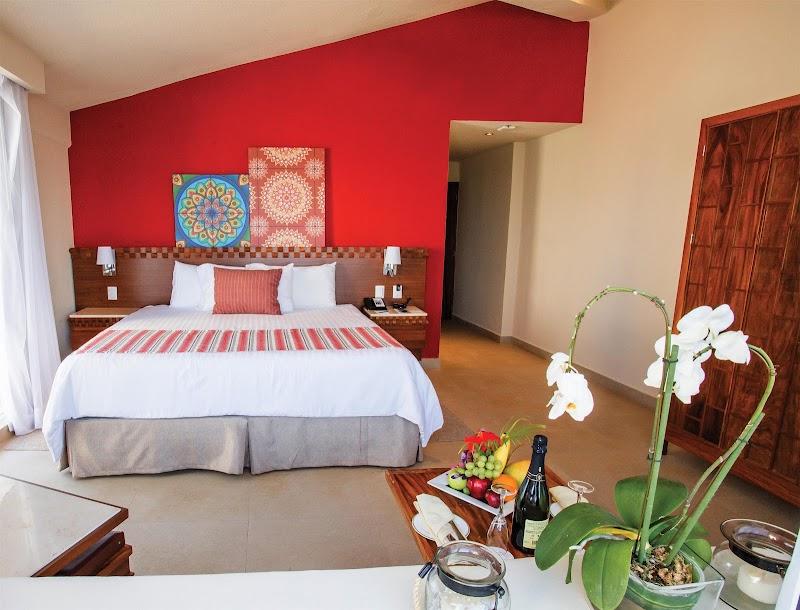 Sunscape Puerto Vallarta Resort & Spa thumbnail 5