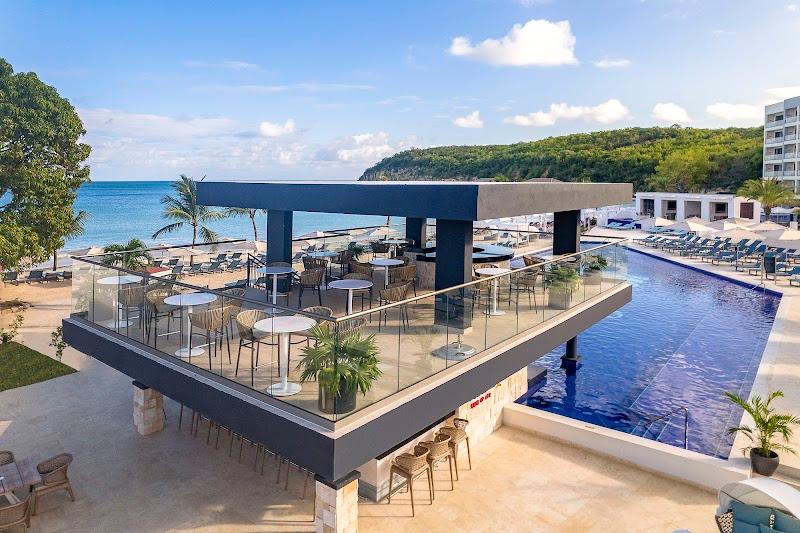 Royalton CHIC Antigua, An Autograph Collection All-Inclusive Resort - Adults Only 1