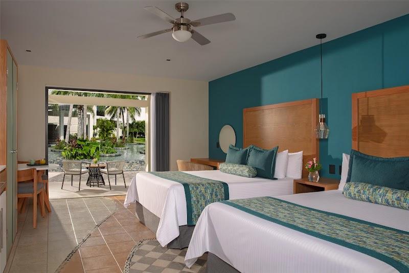 Dreams Cozumel Cape Resort & Spa thumbnail 2