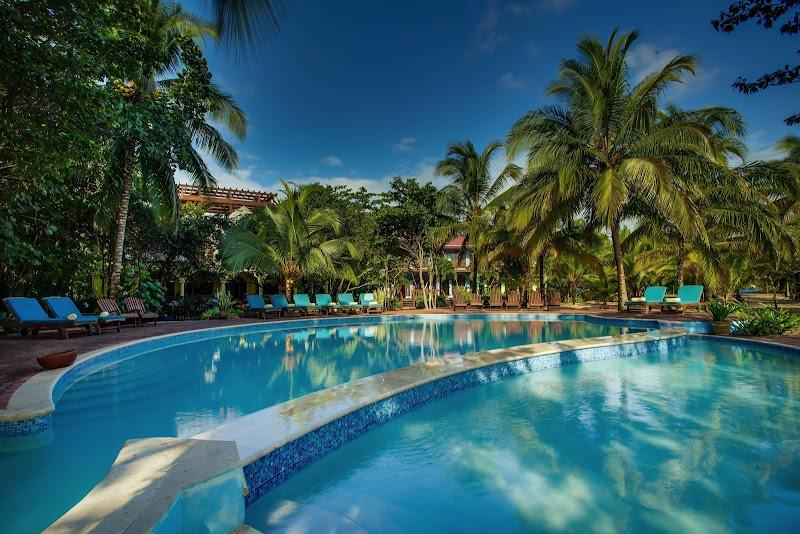 Hamanasi Adventure and Dive Resort thumbnail 3
