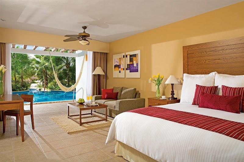 Secrets Aura Cozumel thumbnail 2