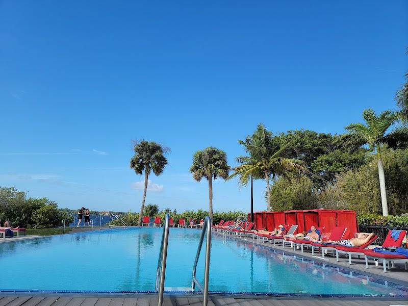 voco Sandpiper All-inclusive Resort thumbnail 3