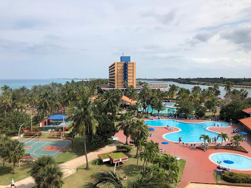 Hotel Puntarena Playa Caleta thumbnail 3