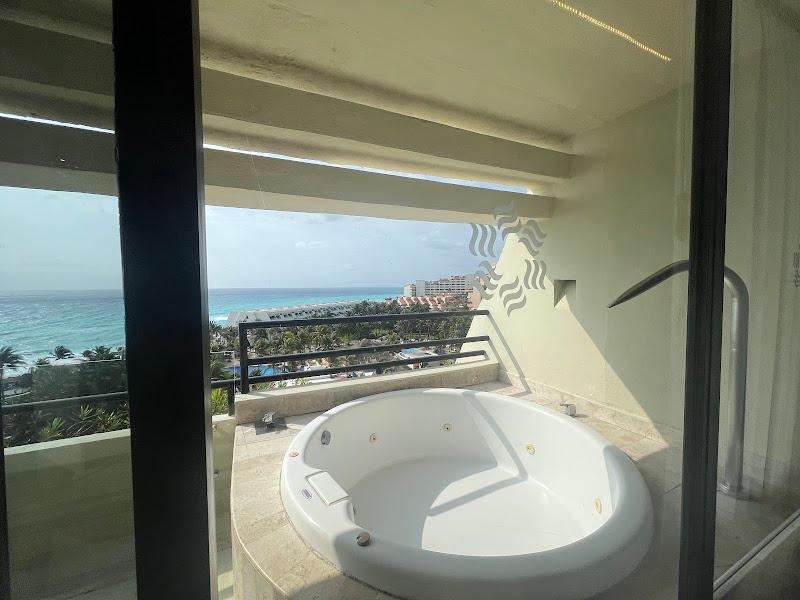 Grand Oasis Cancun thumbnail 4