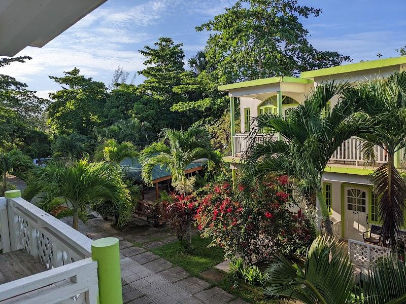 Fun Holiday Beach Resort 1