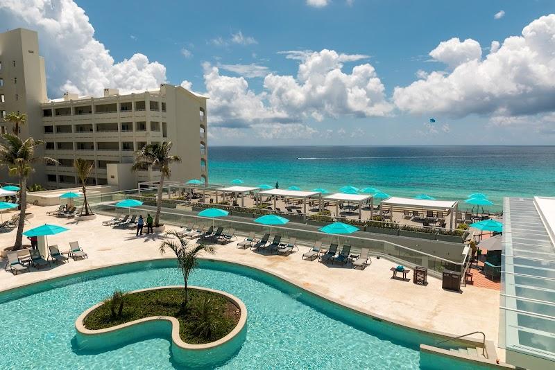 Hilton Cancun Mar Caribe All-Inclusive Resort 1