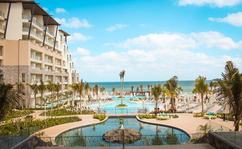 Dreams Natura Resort & Spa 1
