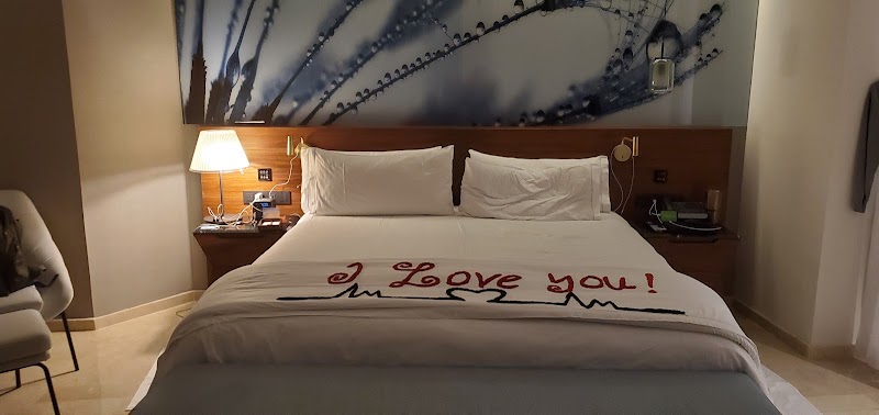 Live Aqua Cancun thumbnail 2