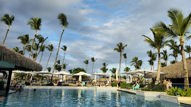 Finest Punta Cana By The Excellence Collection All Inclusive thumbnail 3