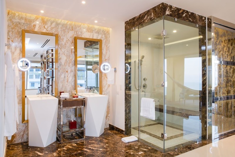 Hotel Mousai Puerto Vallarta thumbnail 4