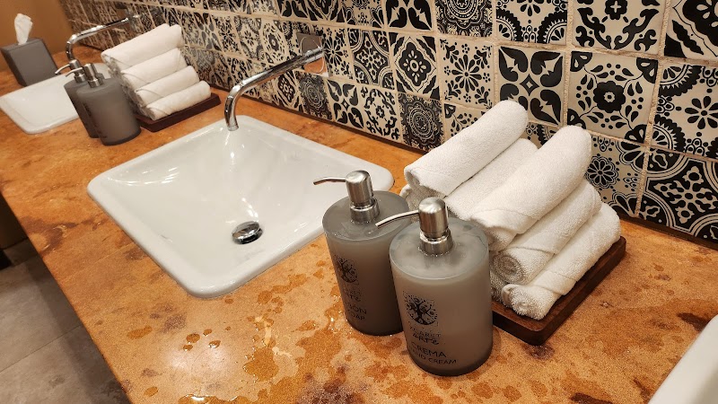 Hotel Xcaret Arte thumbnail 4