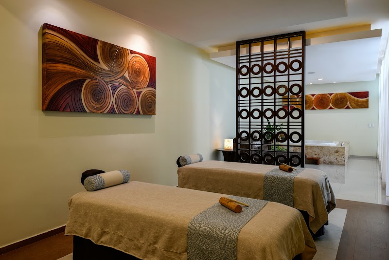 El Dorado Seaside Palms thumbnail 2