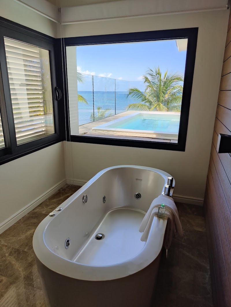 Excellence Oyster Bay thumbnail 4