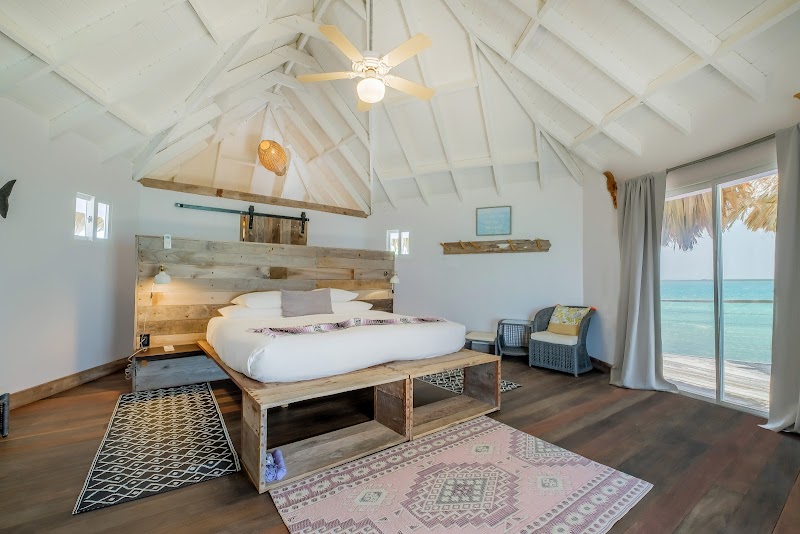 Thatch Caye, A Muy'Ono Resort thumbnail 2