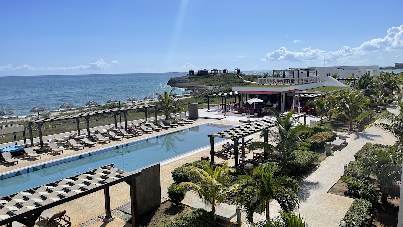 Gran Mutha Rainbow Hotel thumbnail 3