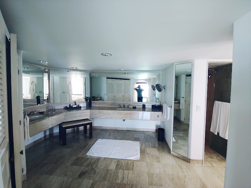 Grand Fiesta Americana Coral Beach thumbnail 4