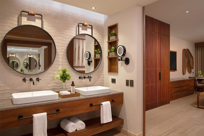 Secrets Playa Blanca Costa Mujeres thumbnail 4