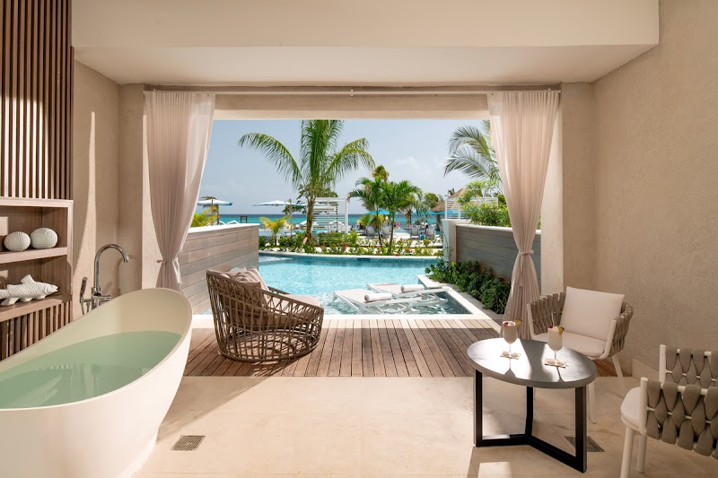 Sandals Dunn's River thumbnail 5