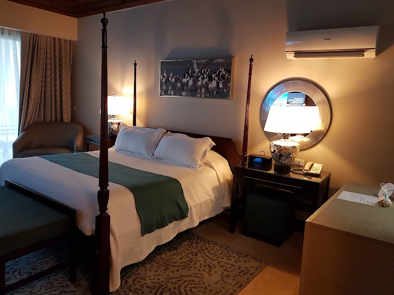 Sandals Grenada thumbnail 2