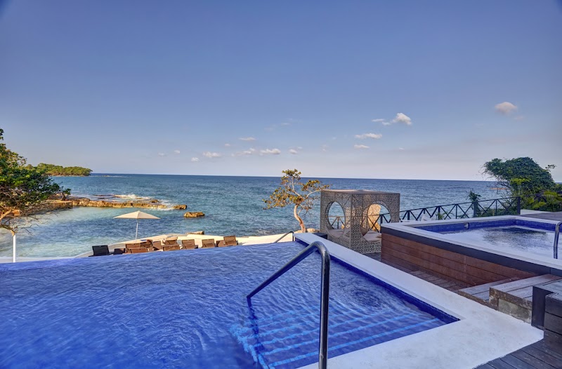 Grand Lido Negril Au-Naturel, An Autograph Collection All-Inclusive Resort - Adults Only thumbnail 3