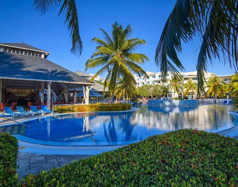 Aston Costa Verde Beach Resort thumbnail 5