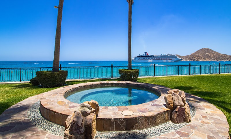 Villa La Estancia Beach Resort & Spa thumbnail 3