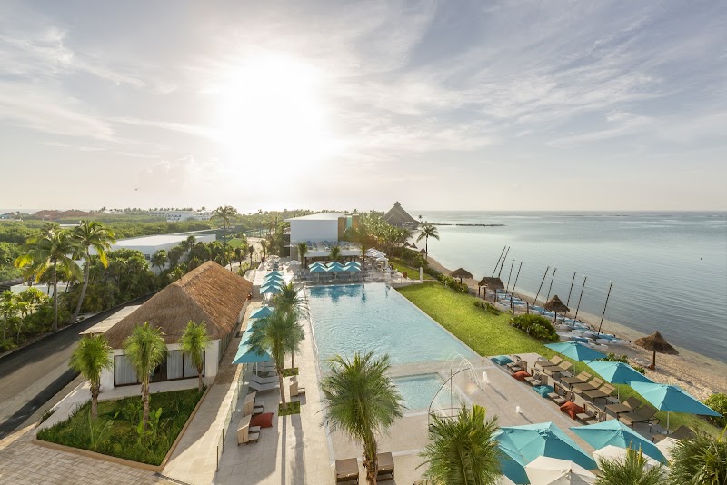 Club Med Cancun thumbnail 3