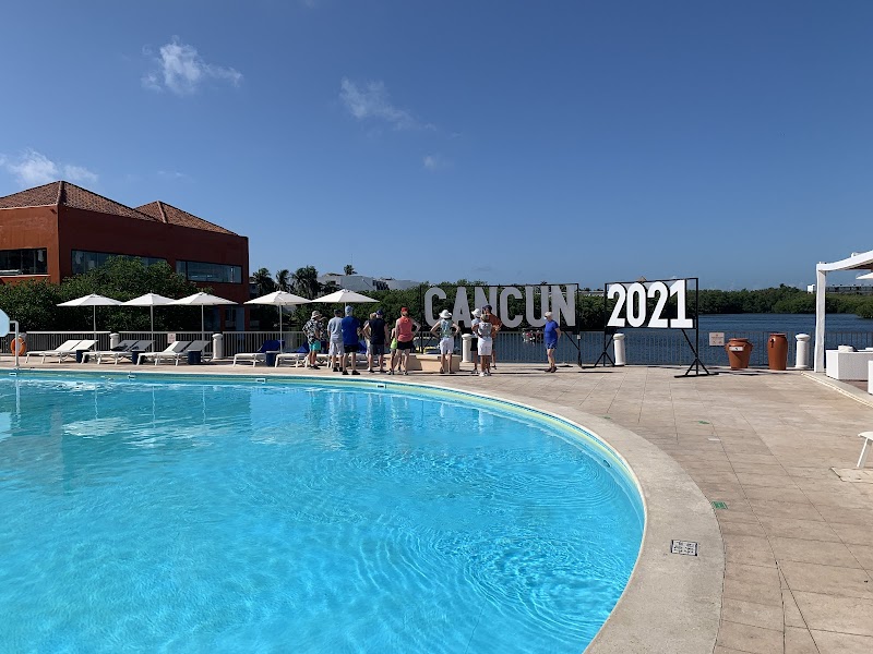 Club Med Cancun thumbnail 5