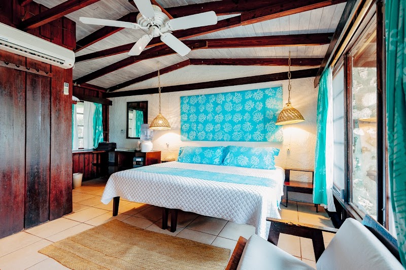 Small Hope Bay Lodge thumbnail 2