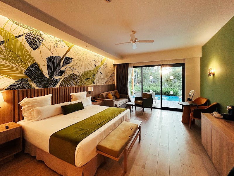 Serenade All Suites Adults Only Resort thumbnail 2