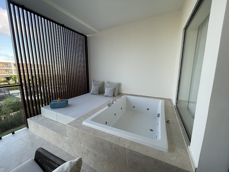 Live Aqua Punta Cana thumbnail 4