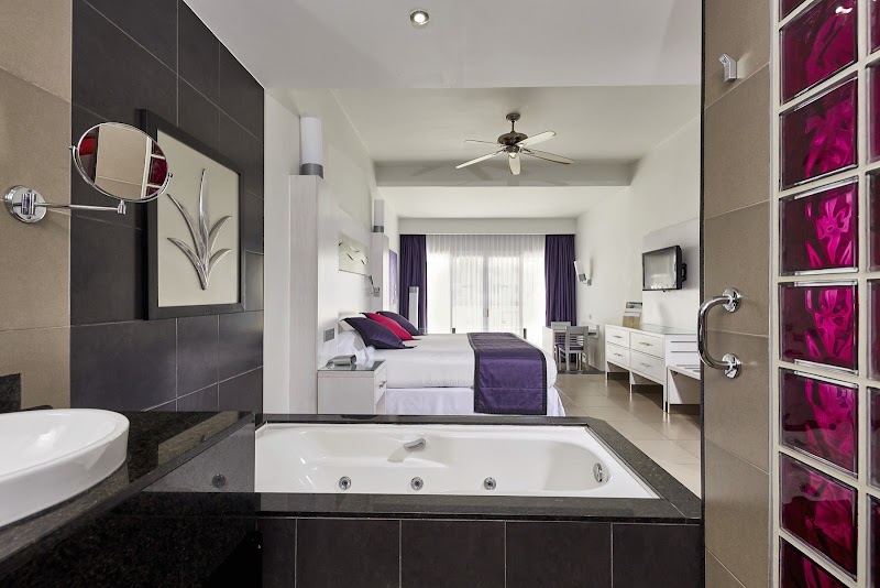 Hotel Riu Palace Mexico thumbnail 4