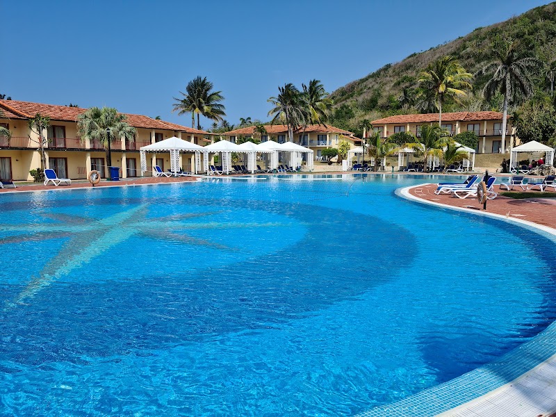 Memories Jibacoa Resort thumbnail 3