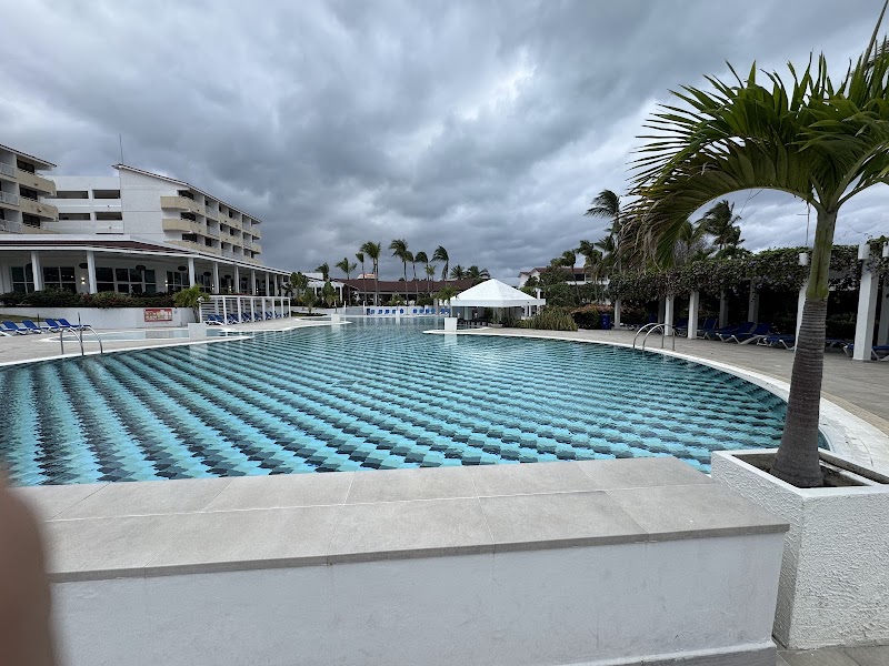 Sol Caribe Beach thumbnail 3