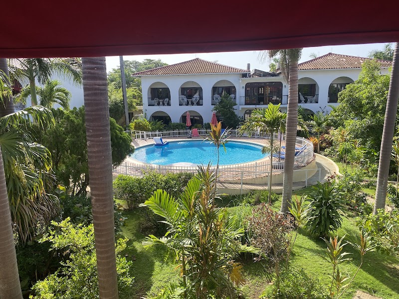 Charela Inn thumbnail 5