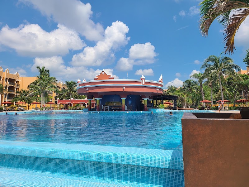 The Royal Haciendas All Suites Resort & Spa thumbnail 5