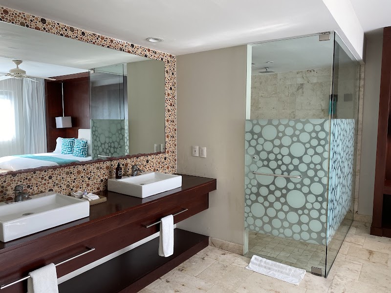 The Palm at Playa thumbnail 4