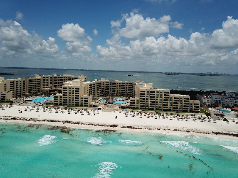 The Royal Sands All Suites Resort & Spa thumbnail 4