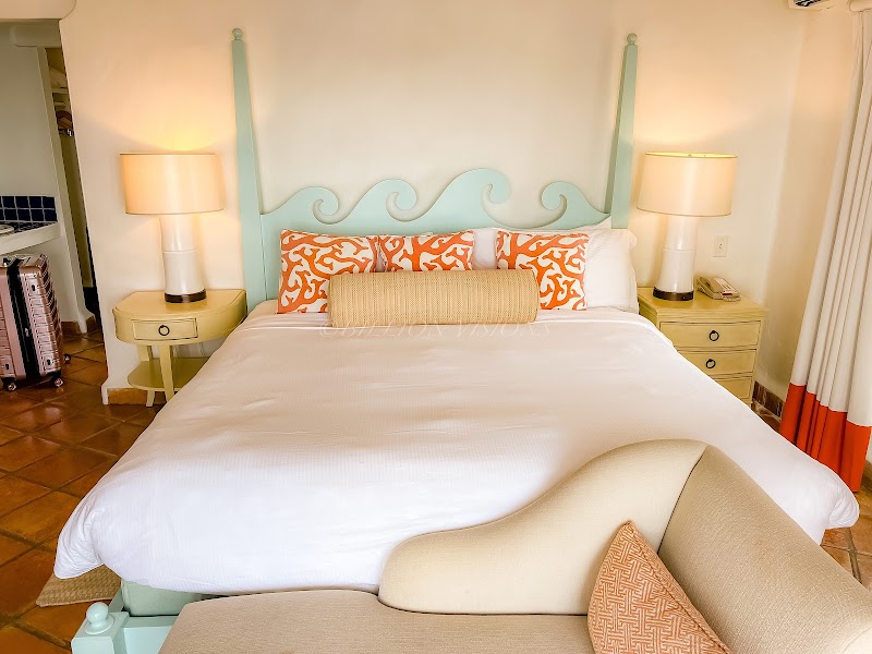 Windjammer Landing Resort & Residences thumbnail 2