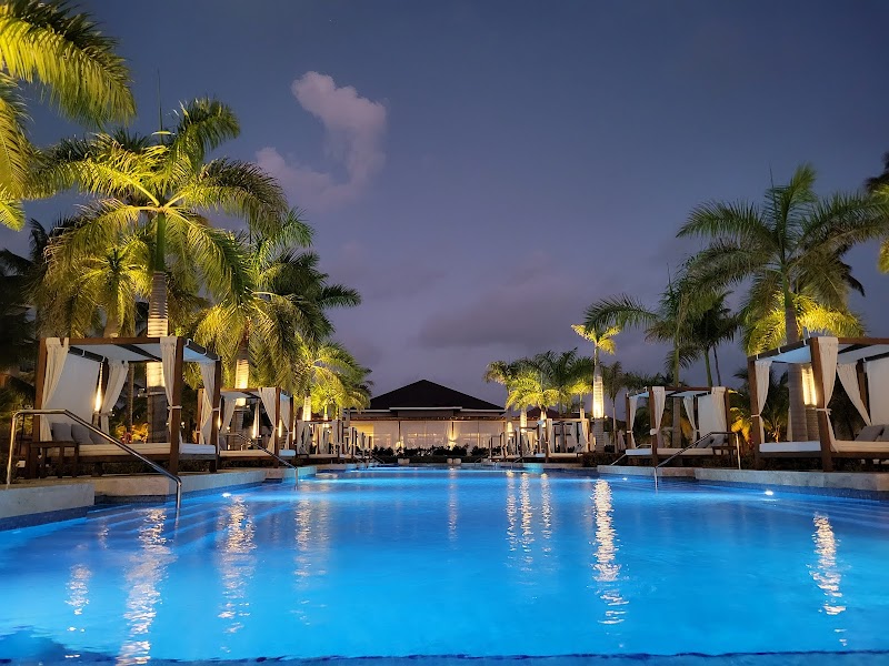 Secrets Royal Beach Punta Cana thumbnail 3