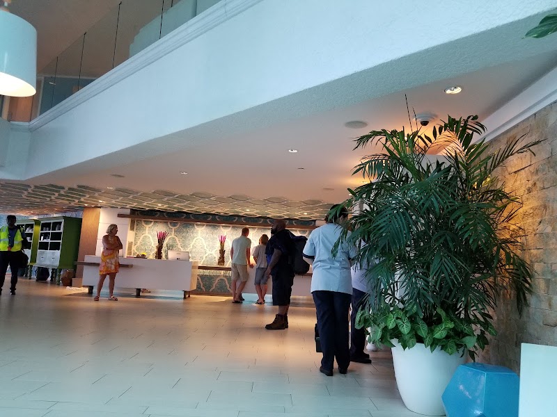 Renaissance Wind Creek Aruba Resort thumbnail 5