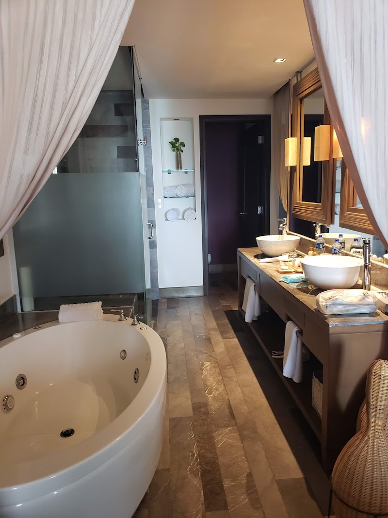 Secrets Vallarta Bay Puerto Vallarta thumbnail 4