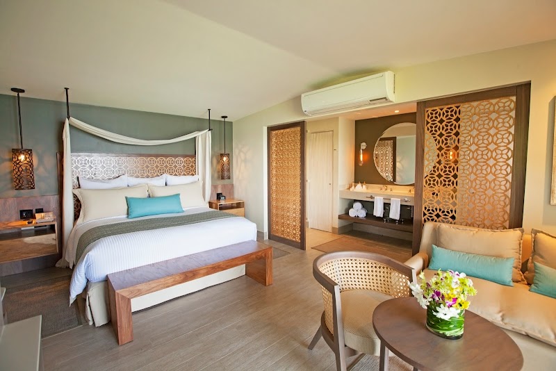 Secrets Papagayo Costa Rica thumbnail 5