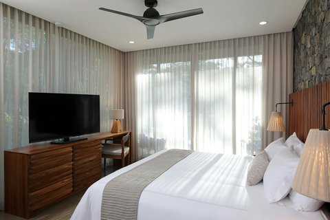 El Mangroove, Autograph Collection thumbnail 2