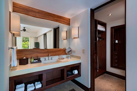 El Mangroove, Autograph Collection thumbnail 4