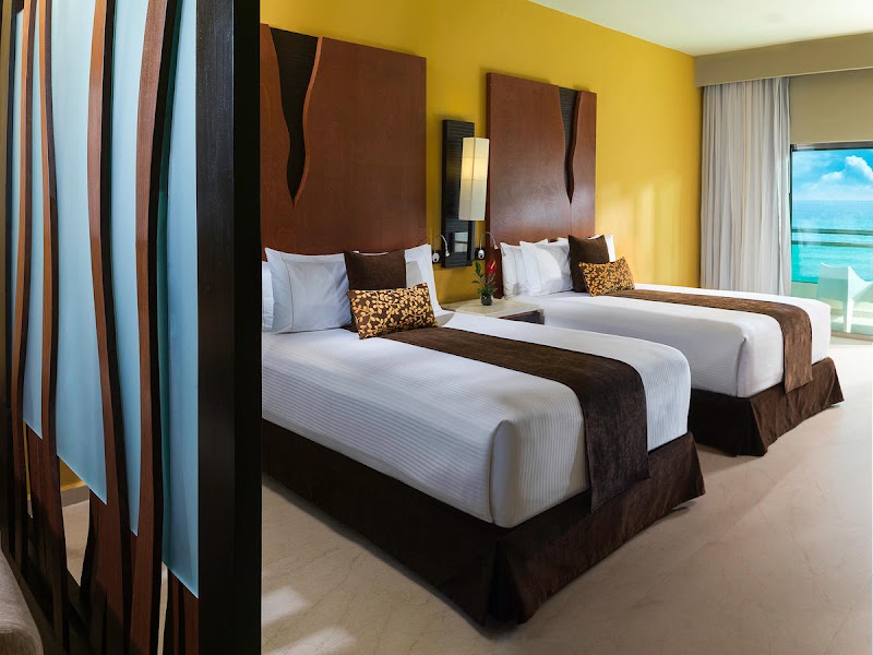 Generations Riviera Maya Resort thumbnail 5