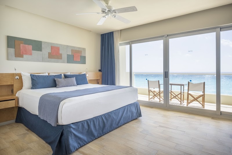 Hotel NYX Cancun thumbnail 2