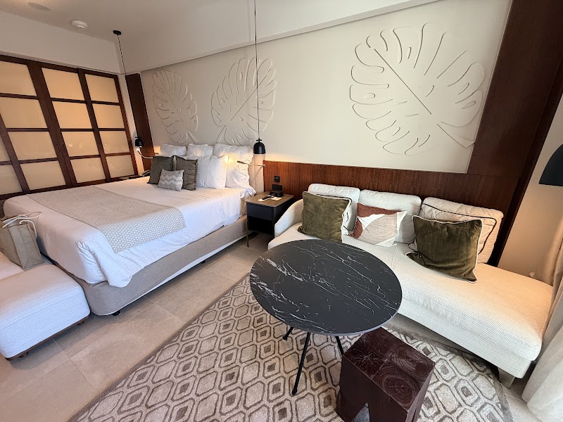 Secrets Playa Esmeralda Resort & Spa thumbnail 2